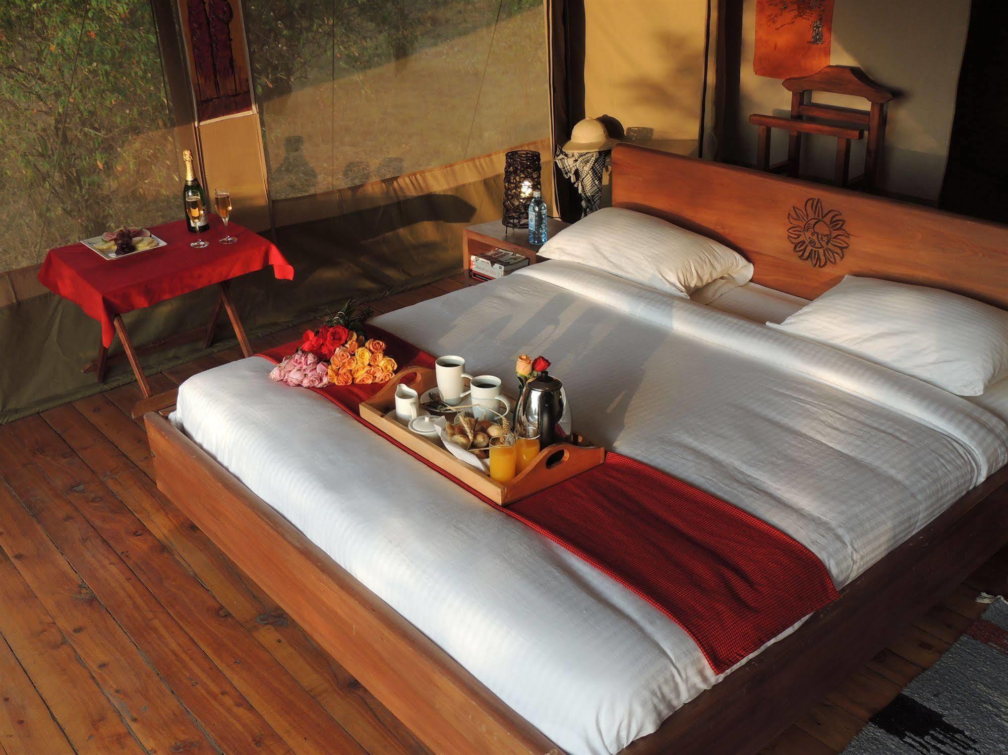 Loyk Mara Camp Hotel Talek ภายนอก รูปภาพ